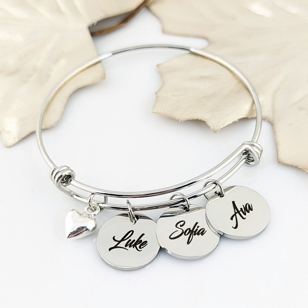 Engraved Mother Bracelet with Names.