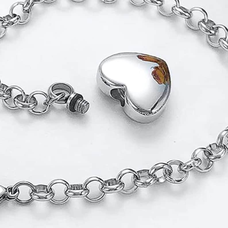 Personalized Heart Cremation Chain Link Bracelet.