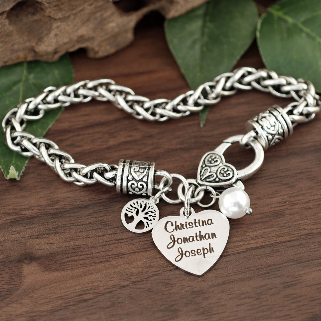 Personalized Antique Bracelet with Names.