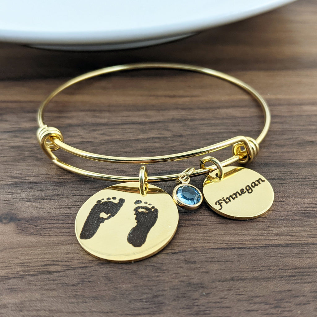 Personalized Mom Name and Footprint Bracelet.