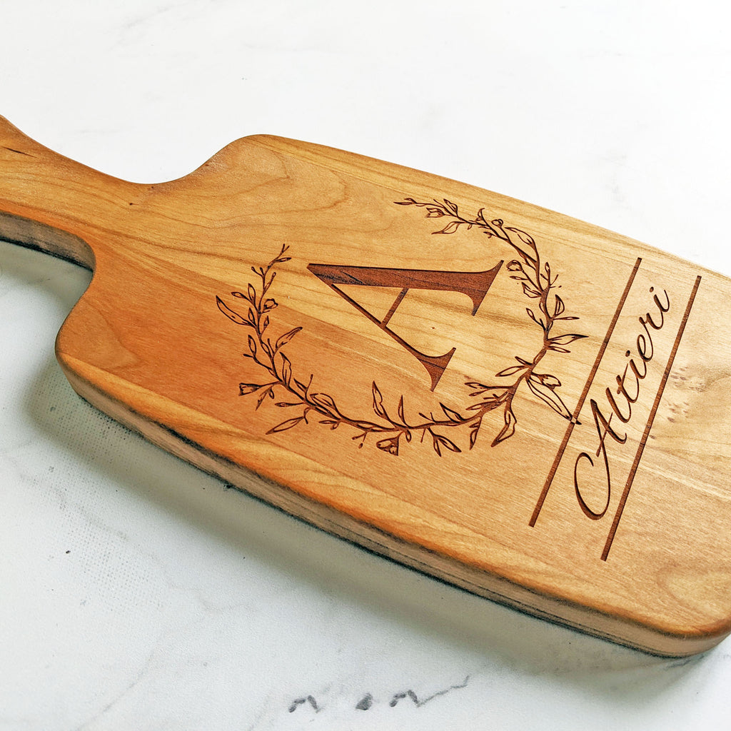 Personalized Cutting Board With Handle.